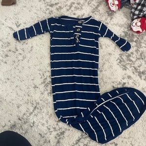 Lou Lou knotted gown